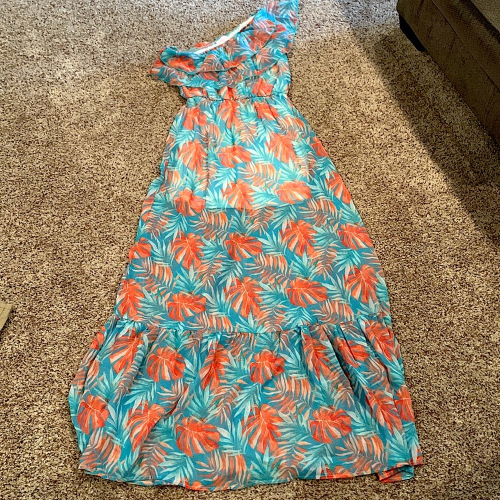 2/$25 Pink Lily NWOT maxi dress